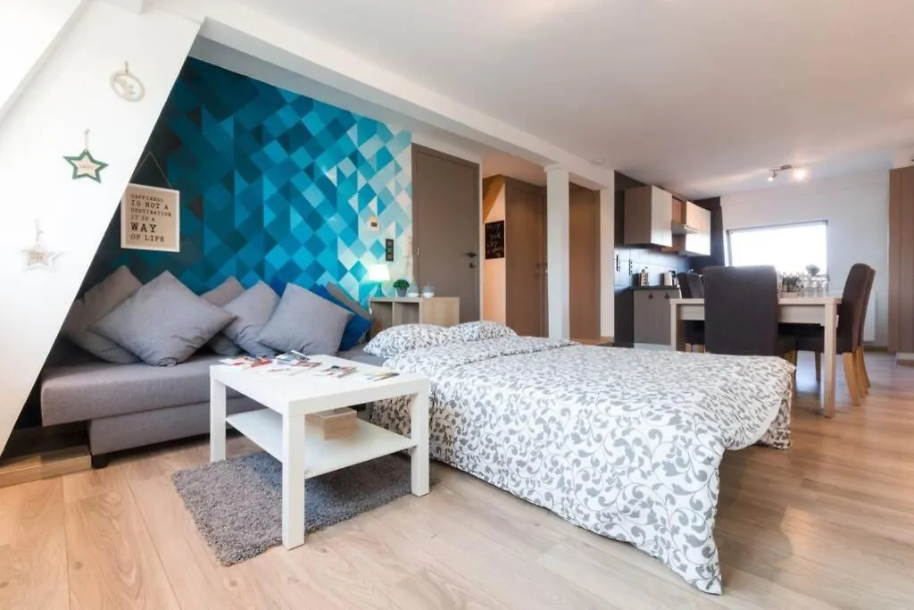 公寓 Duplex Appertement Met Zicht Damse Vaart @ Brugge公寓